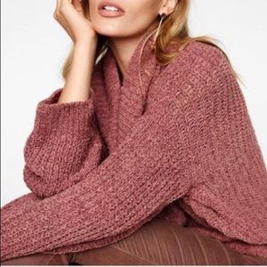 Express Textured cozy chenille cowlneck